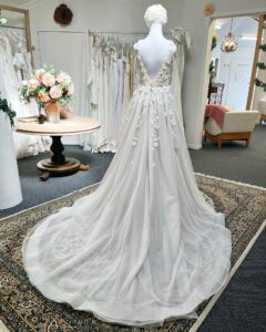 Forget Me Knot – Julianna